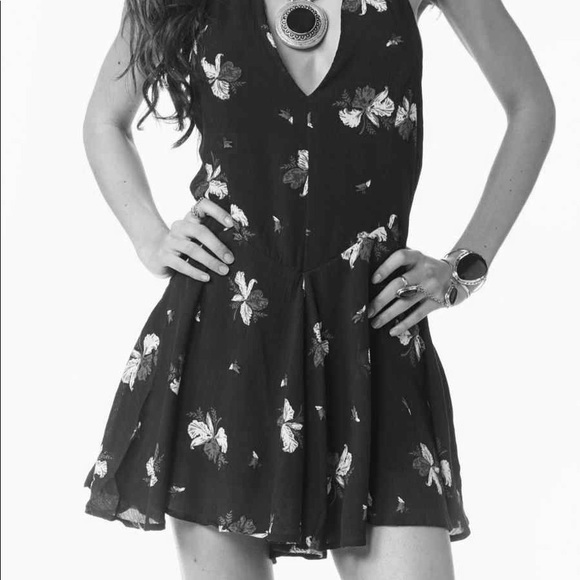 Purple FREE PEOPLE romper - Picture 4 of 4